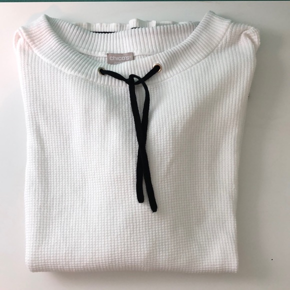 Zenergy by Chico’s White Top - Picture 3 of 10